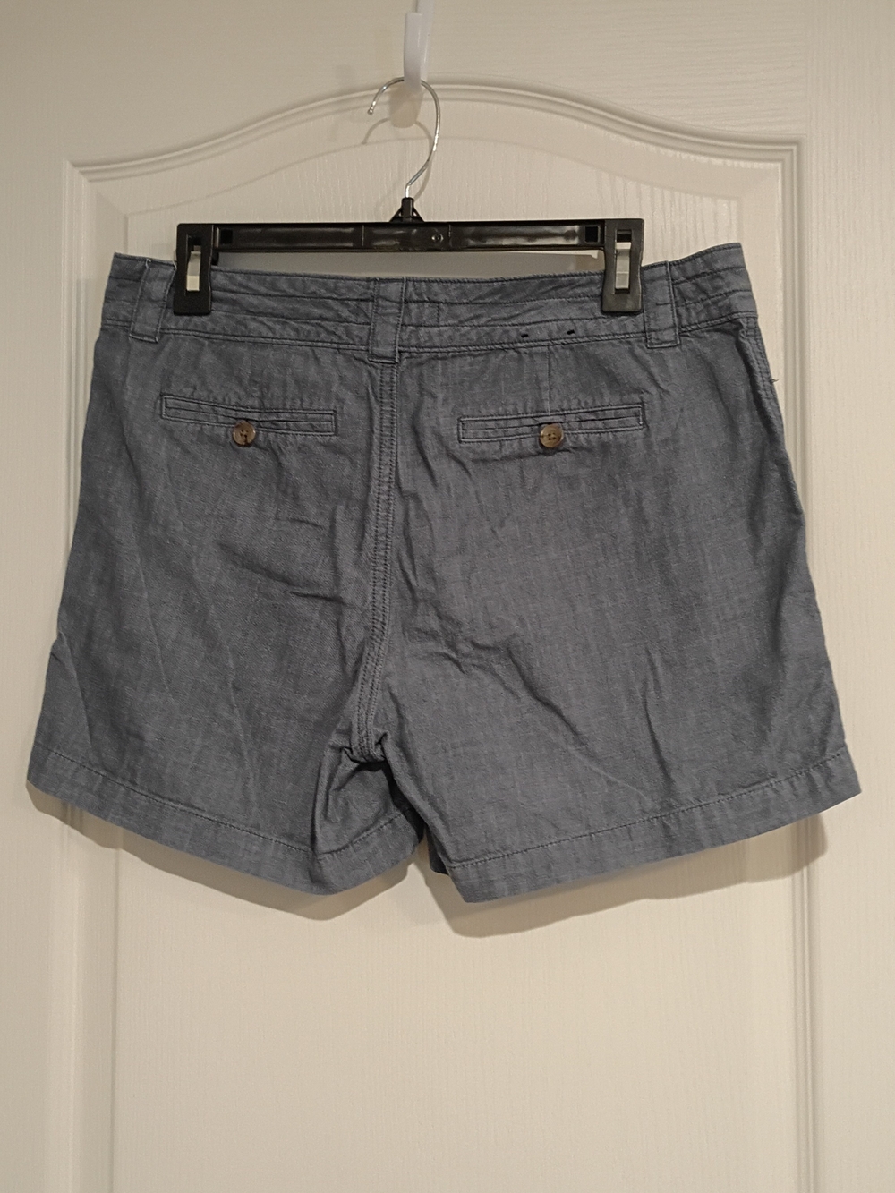Banana Republic - Blue Women's Casual Chambray Shorts - Size 6 - Picture 4 of 5